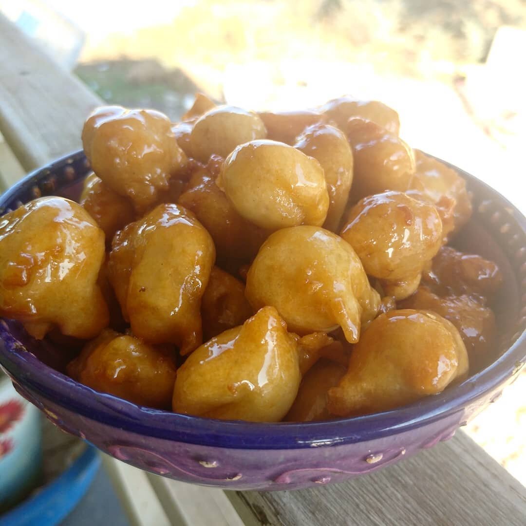 Лукумадес