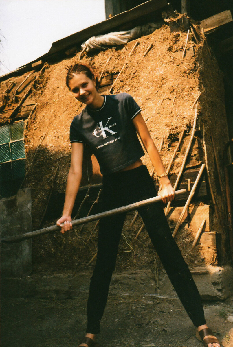 В деревне летом... уже вилами мало кто машет. Изменилась российская деревня. 