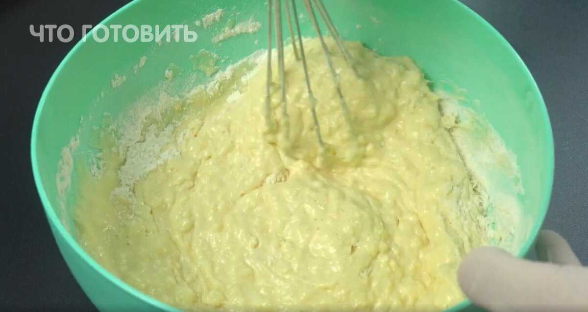 Привет всем! Если вам нравится выпечка с мясом, вы попали точно по адресу. Я хочу представить рецепт для лентяев. А называю его именно так потому, что – не нужно ничего лепить из теста.-11