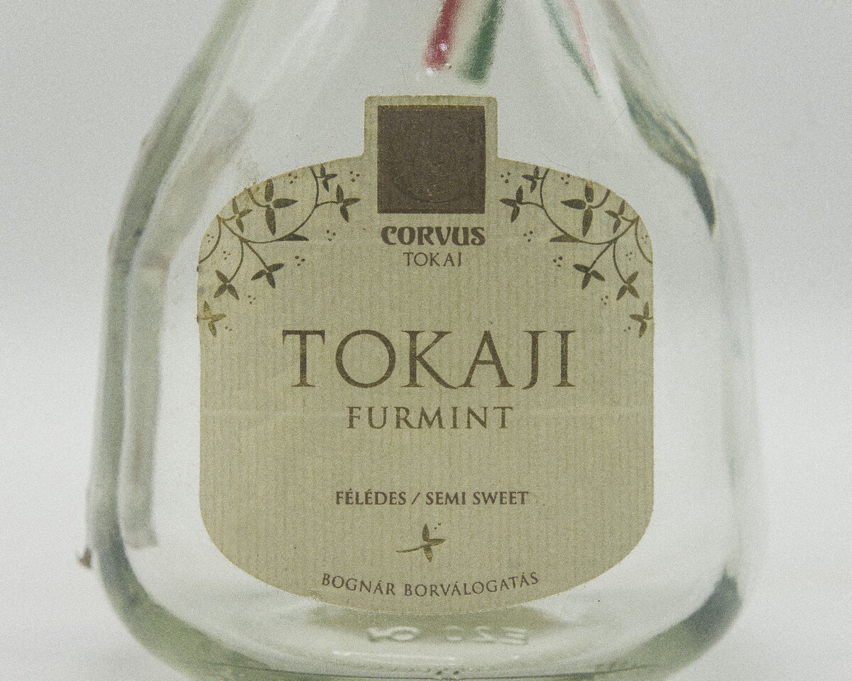 Вино tokaji furmint белое полусладкое