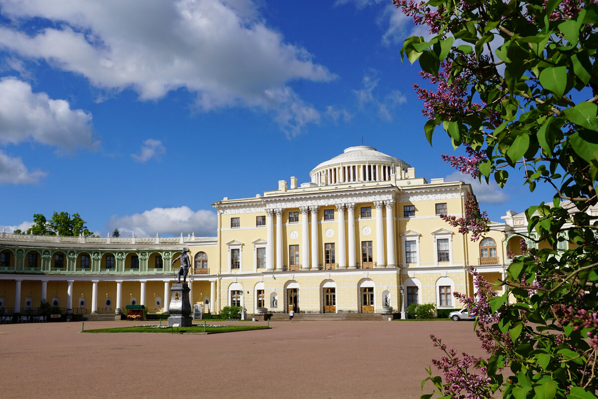 Павловский дворец. Фото автора.