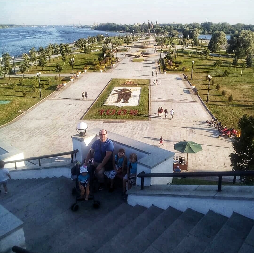 Ярославль. 2018 год. Всё-таки летом приятнее путешествовать по городам России, чем в другие времена года.