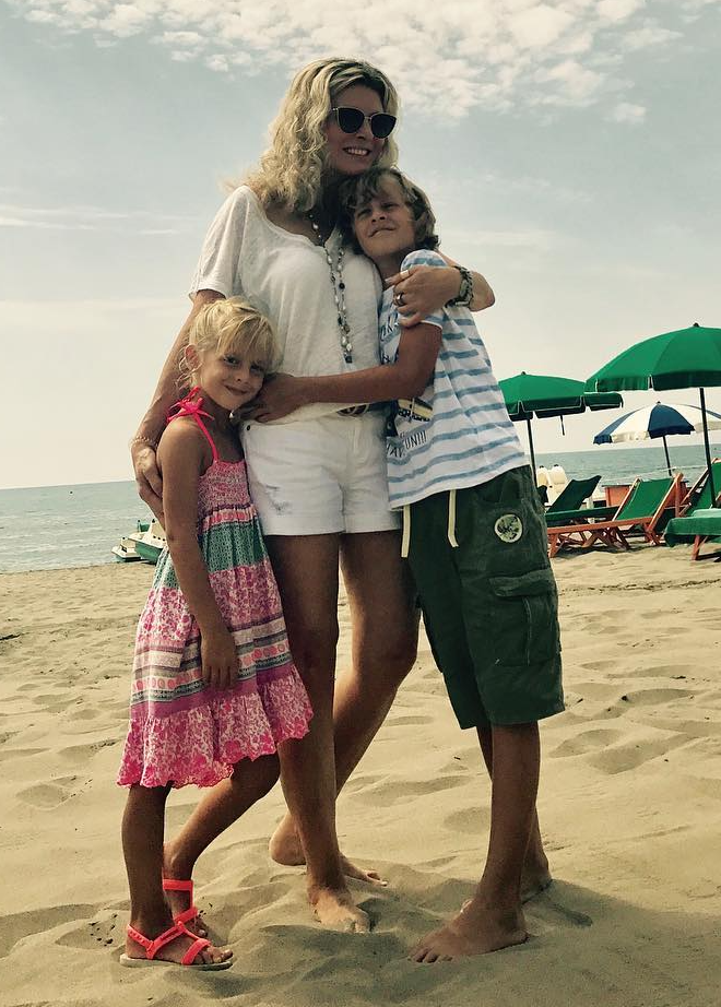 Эмма Малинина с внуками.Фото Яндекс.Картинки.