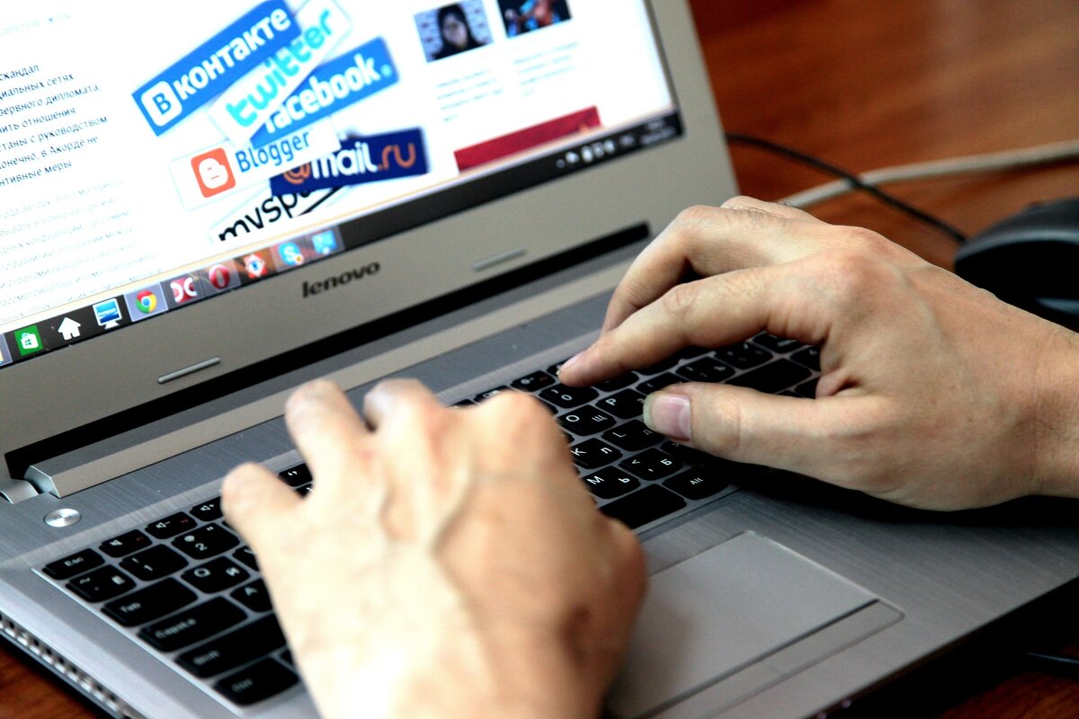 Какие приемы и схемы сейчас работают в контенте? Как взаимодействовать с читателями? Креативить или придерживаться своего стиля? Работают ли старые копирайтинговые и маркетинговые приемы? Написала свежую статью, в которой делюсь своим субъективным мнением на эти вопросы.