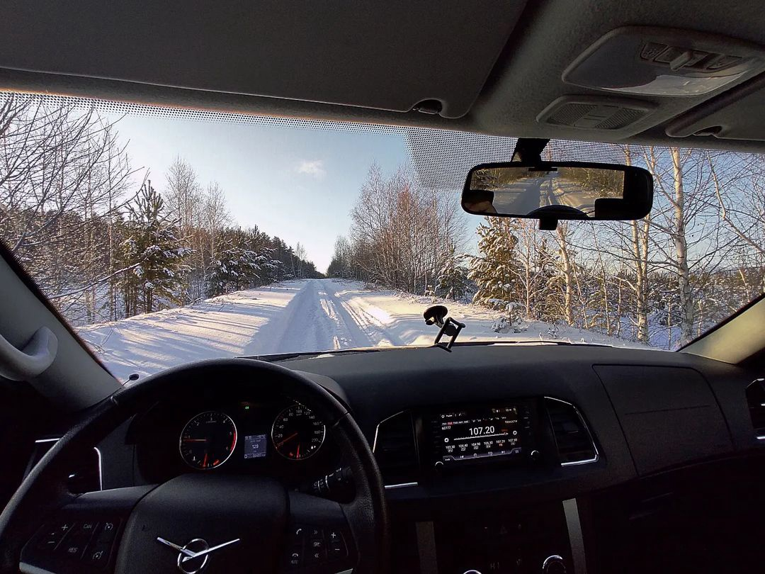 inst: uaz_patriot_ural