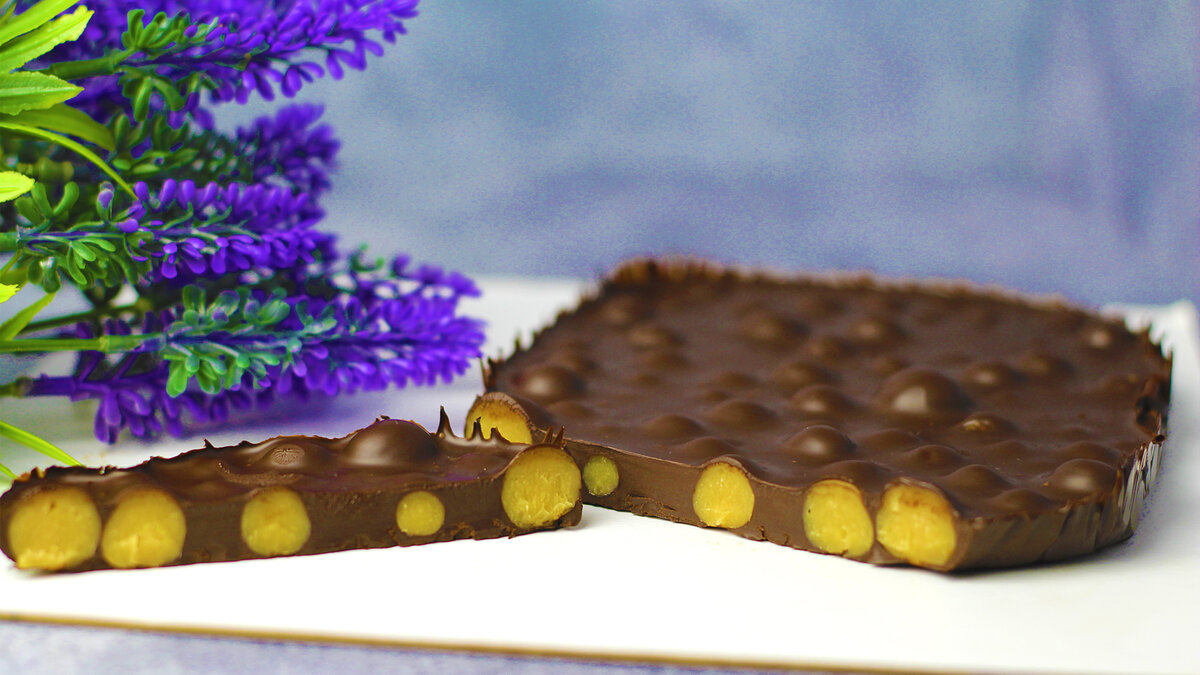 Шоколадные шарики хрустящие CALLEBAUT DARK CHOCOLATE CRISPEARLS 50 г