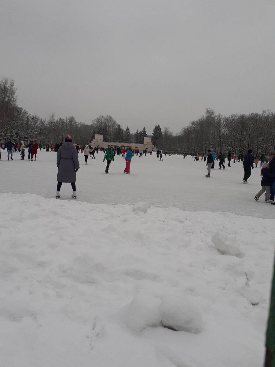Каток в Парке Победы.