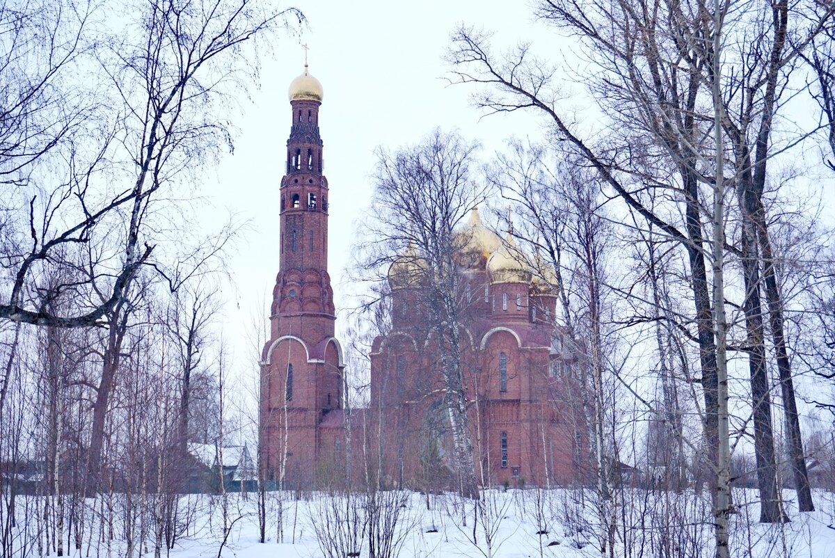 Церковь Воскресения Христова в Тезине (ныне входит в городскую черту Вичуги), 1908-1911 гг.