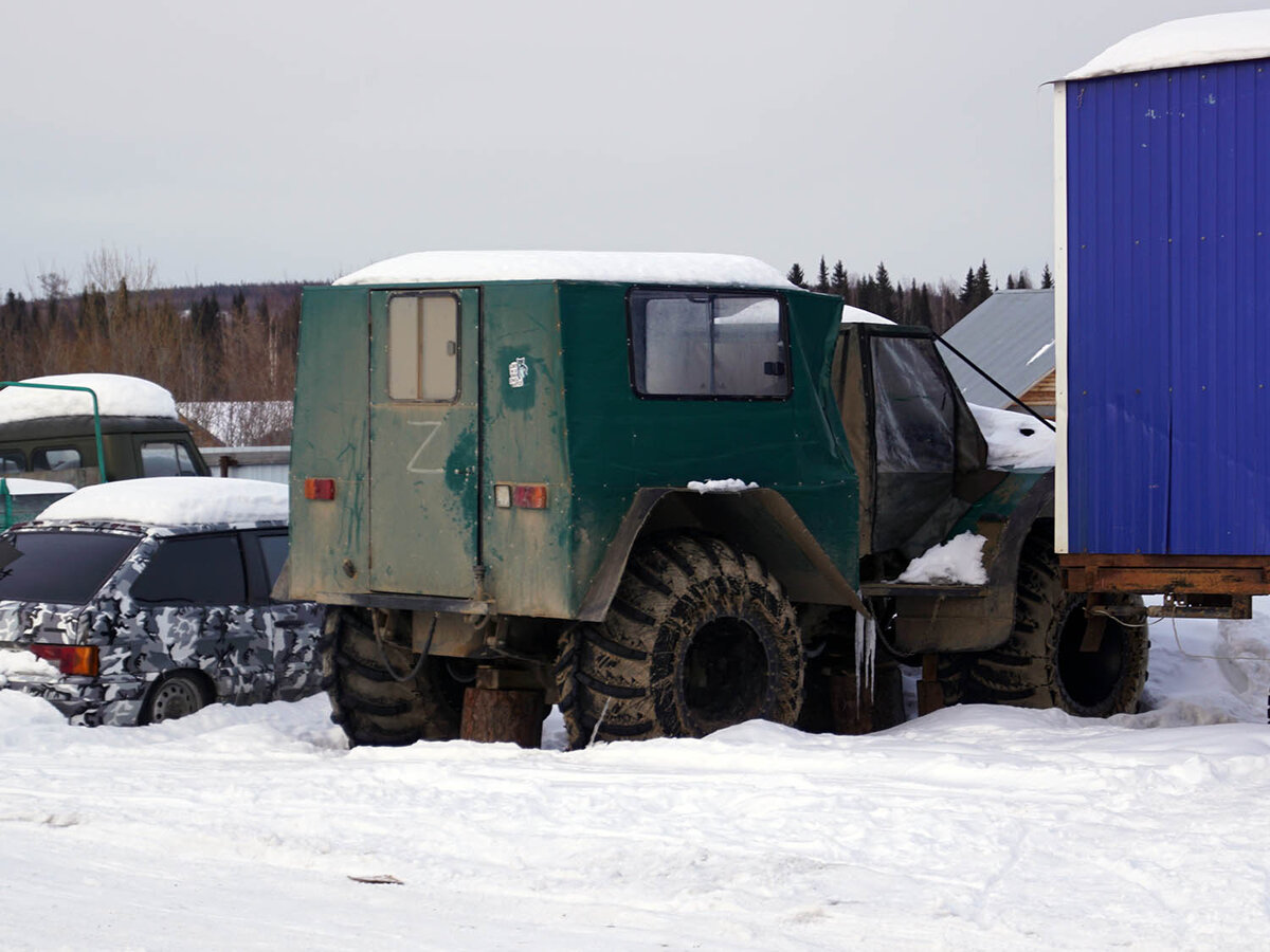 Вездеход — самый востребованный транспорт в этих краях.