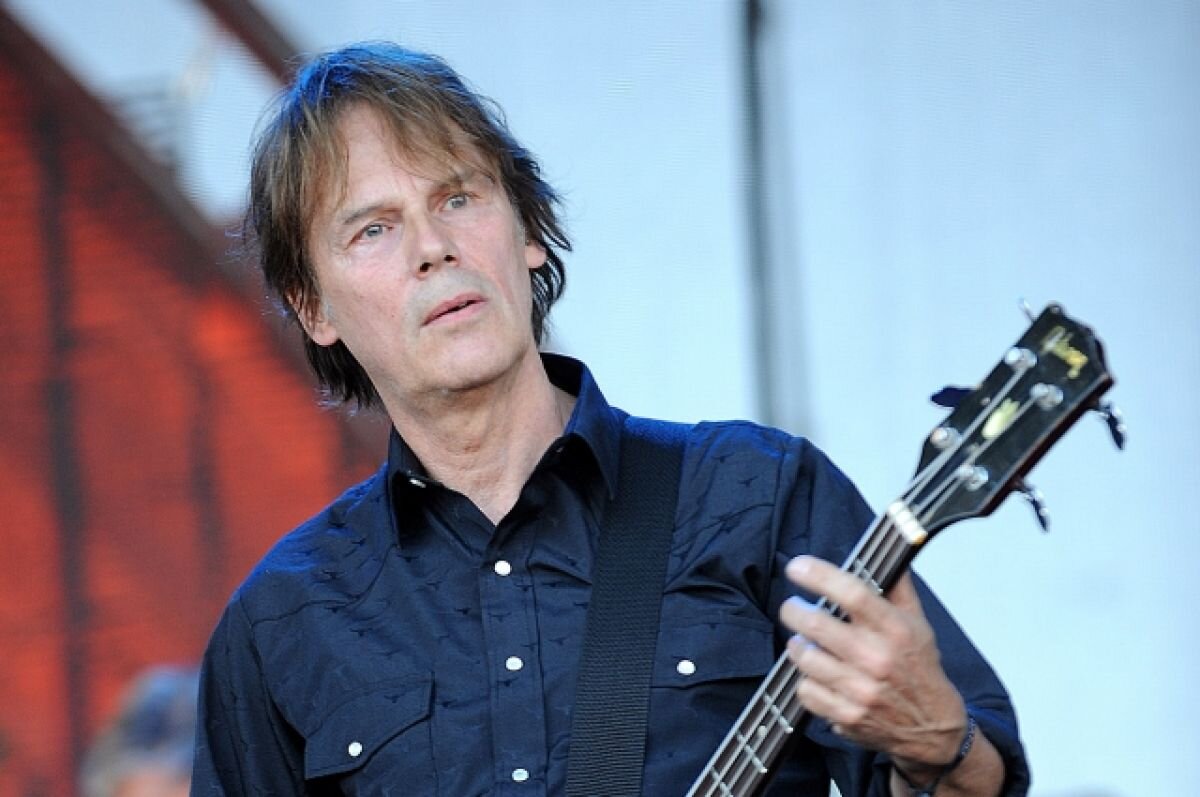    Умер бас-гитарист группы The Pogues Дэррил Хант