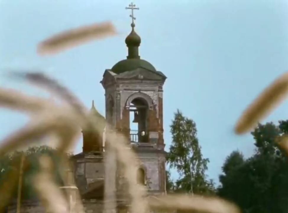 кадр из дипломного фильма Никиты Михалкова "Спокойный день в конце войны", 1970г