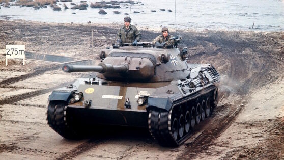    Нидерланды готовы направить Украине танки Leopard Чойгана Салчак