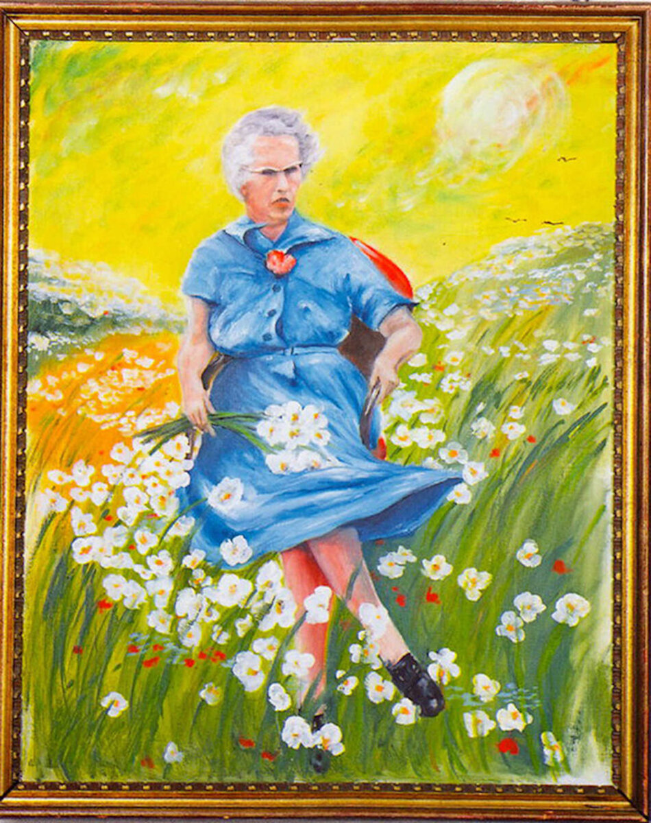 "Люси в небесах с цветами" (Lucy in the sky with flowers). Автор неизвестен. Эта картина, бесспорно, является звездой коллекции музея. 
