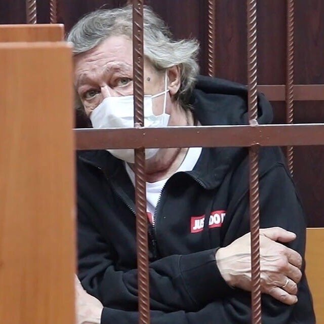 Фото с заседания суда.