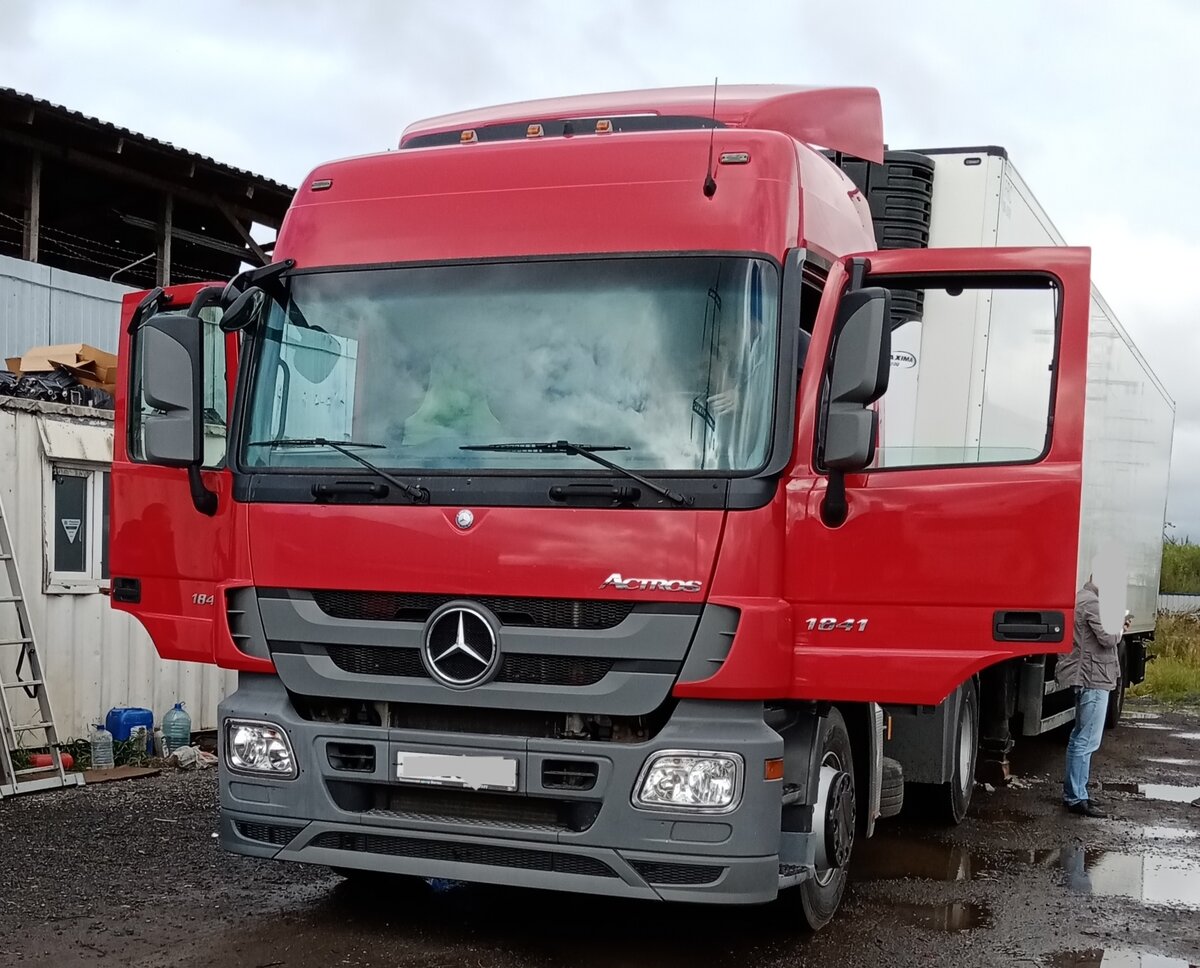 Мы с мужем очень сильно мечтали о своей машине.