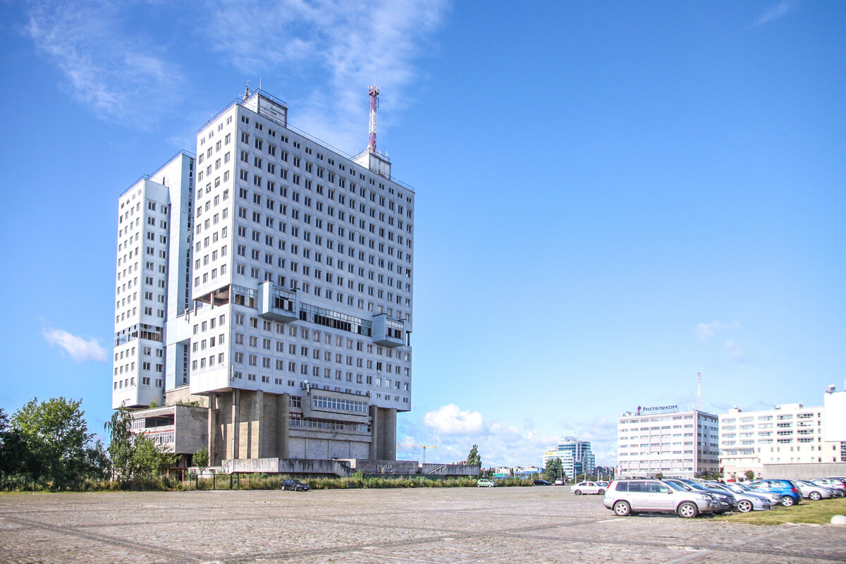 демонтаж дома советов. совет дома фото. дом советов калининград фото. демонтаж дома советов. демонтаж дома советов.