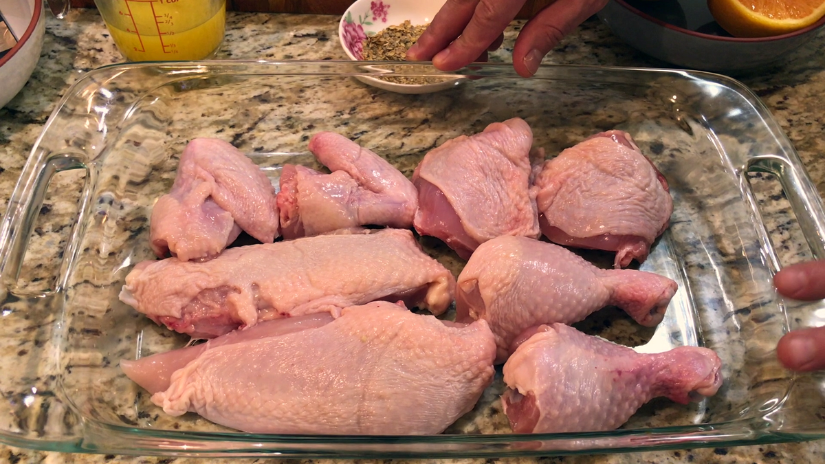 Супер сочная кисло-сладкая курица в духовке. Простой маринад для курицы в духовке