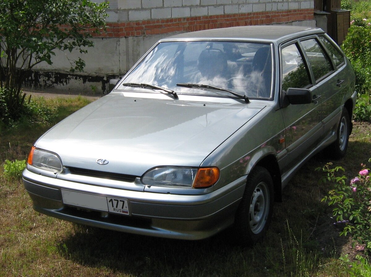 Это не его Лада, но у него такая же (Иллюстрация Дмитрия Дремкова) 