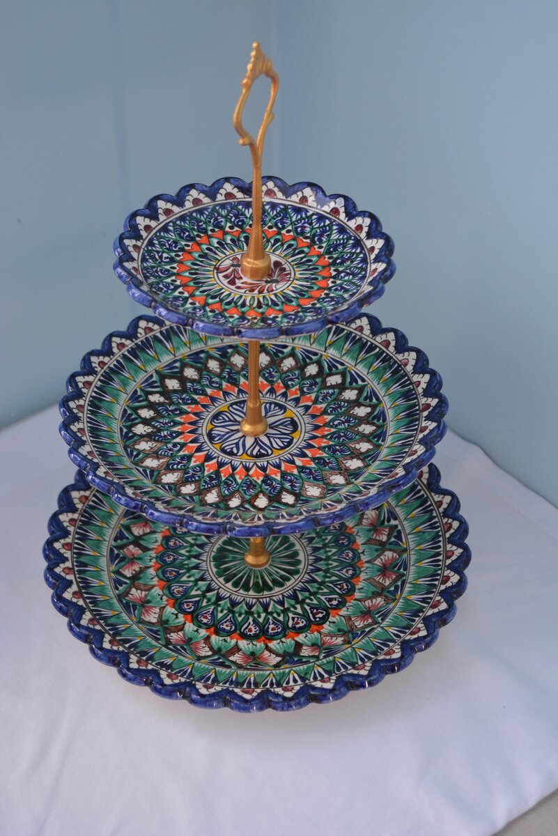 Трёх этажная менажница. Национальная посуда Средней Азии. Таджикистан, Узбекистан 