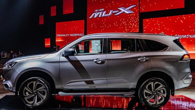 Isuzu MU-X. Источник иллюстрации - Яндекс.Картинки
