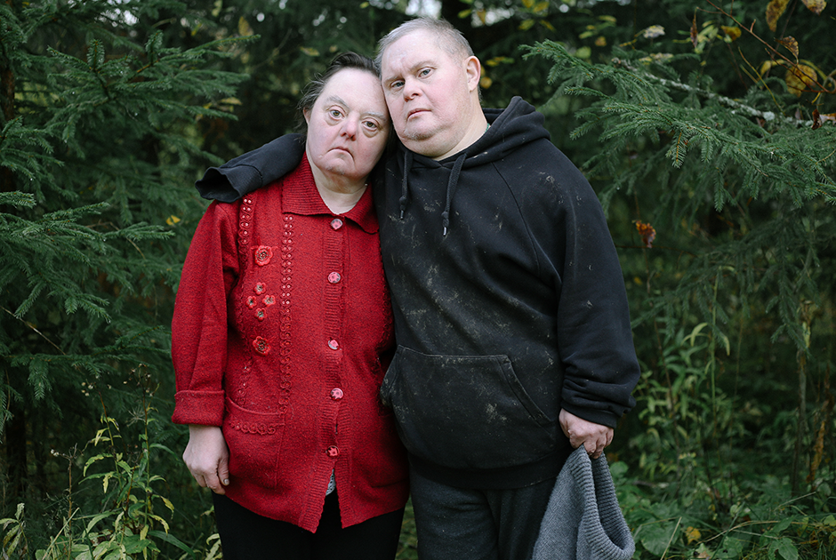 В наше время инвалиды бывают здоровее здоровых, т.к. у здоровых "не все дома", после того, как они вышли из себя и потерялись. 