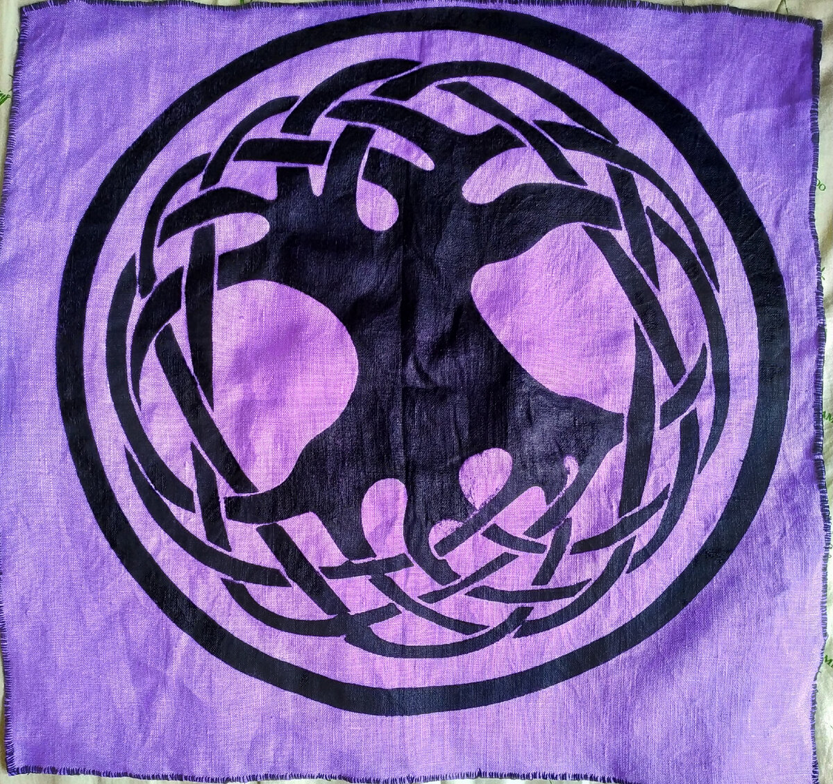 Древо Иггдрасиль