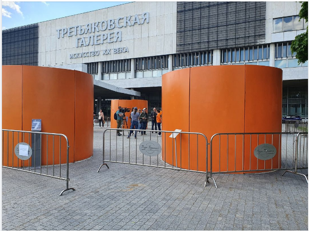 скрин из фейсбука координатора Лизы Алерт Олега Леонова, https://www.facebook.com/leonovoleg3