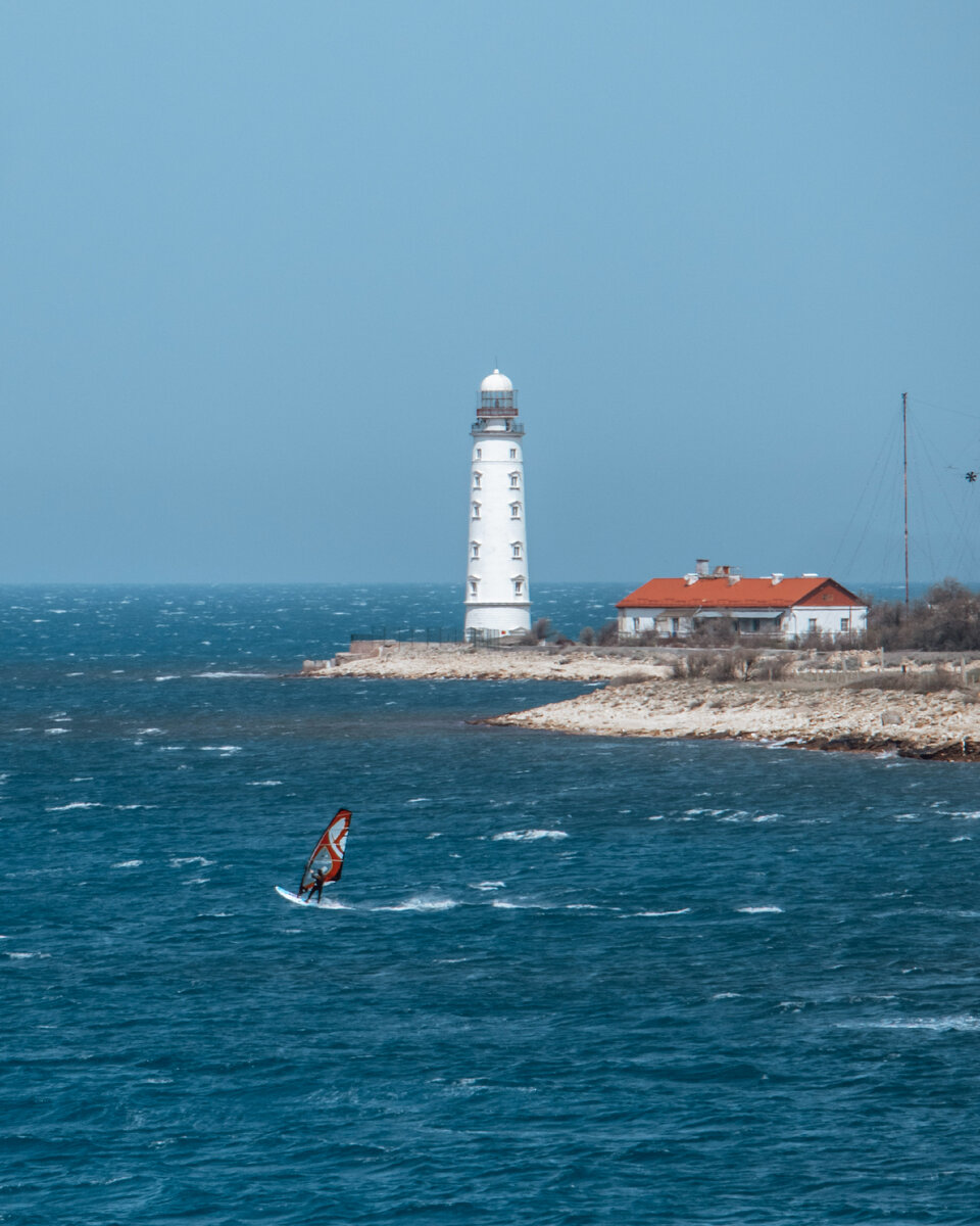 Виндсерфинг у Херсонесского маяка