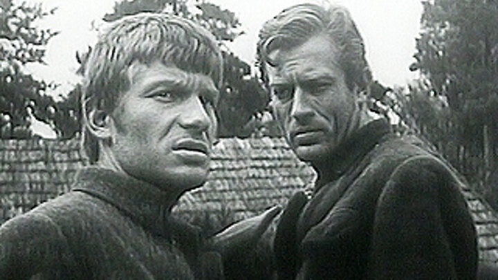 Могучий эстонский актёр в окружении литовских коллег. | Кино, Авто и ...