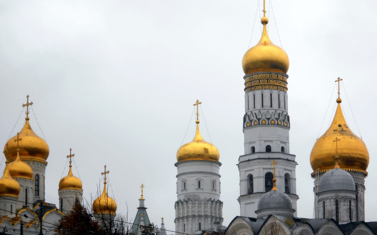 Одной из важных традиций этого дня является приготовление рыбы для праздничного стола. Фото: Pxfuel.com 