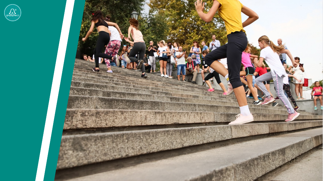 Этой простой 3-5-х минутной несложной нагрузки достаточно для того, чтобы во время еды у нас не было скачка сахара и глюкозы, ведущего к диабету. 