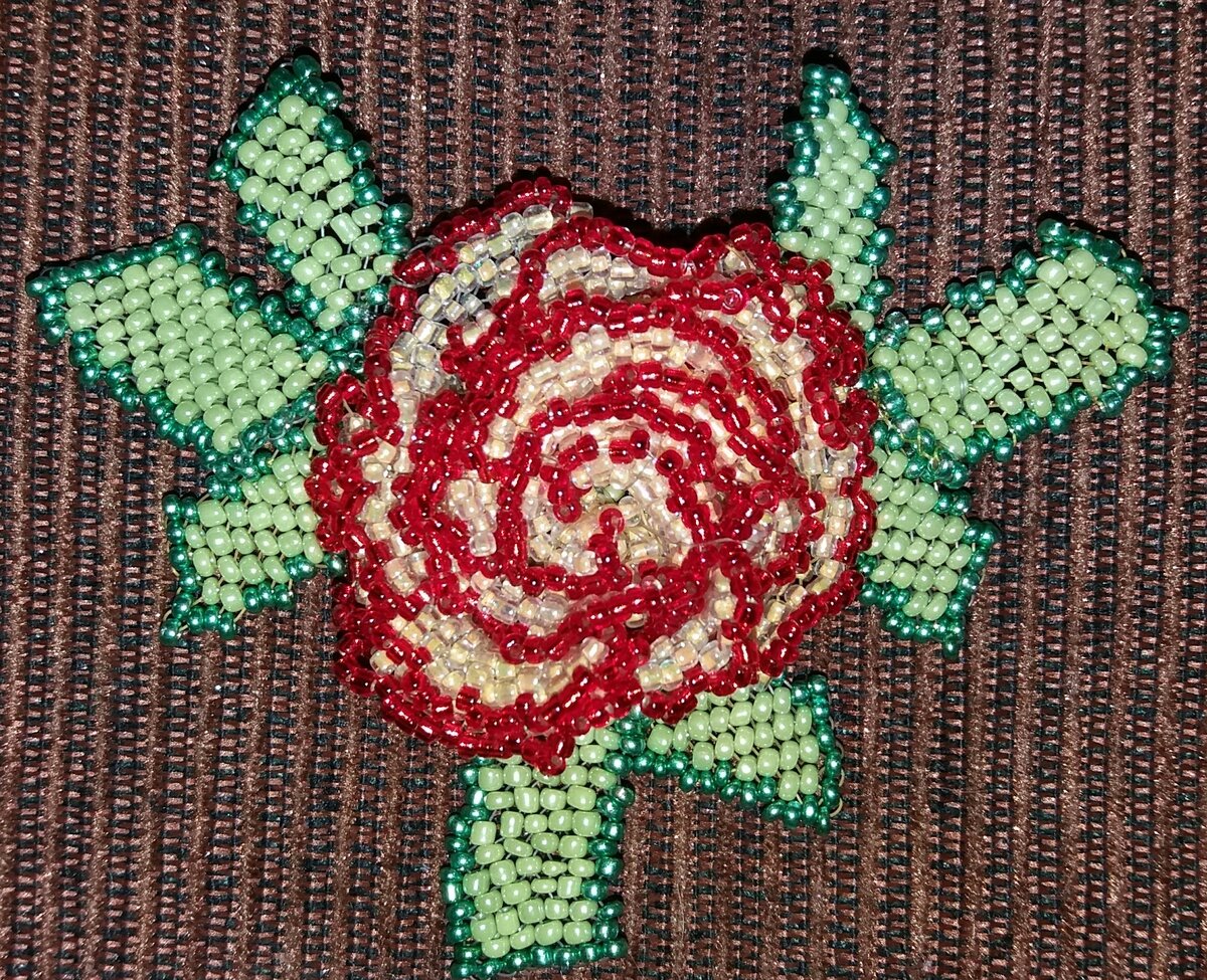 Хобби автора канала - бисероплетение