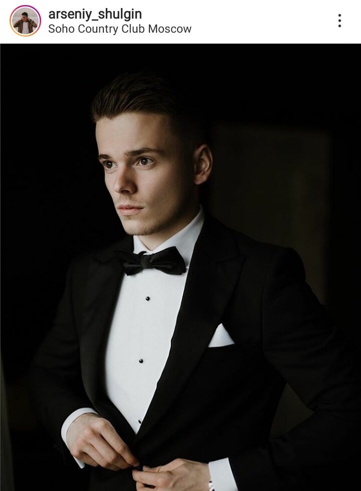 Скриншот из официального аккаунта Арсения Шульгина в инстаграм:  instagram.com/arseniy_shulgin