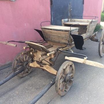 На иллюстрации - "сибирский ходок" - легкая повозка. Примерно в такую Игреньку запрягали в первый год его трудовой биографии.  Фото из интернета