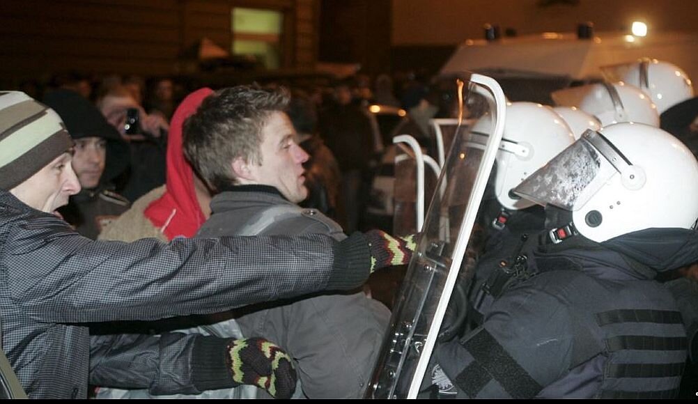 Массовые беспорядки или январская революция в Старой Риге в 2009 году. Фото из архива