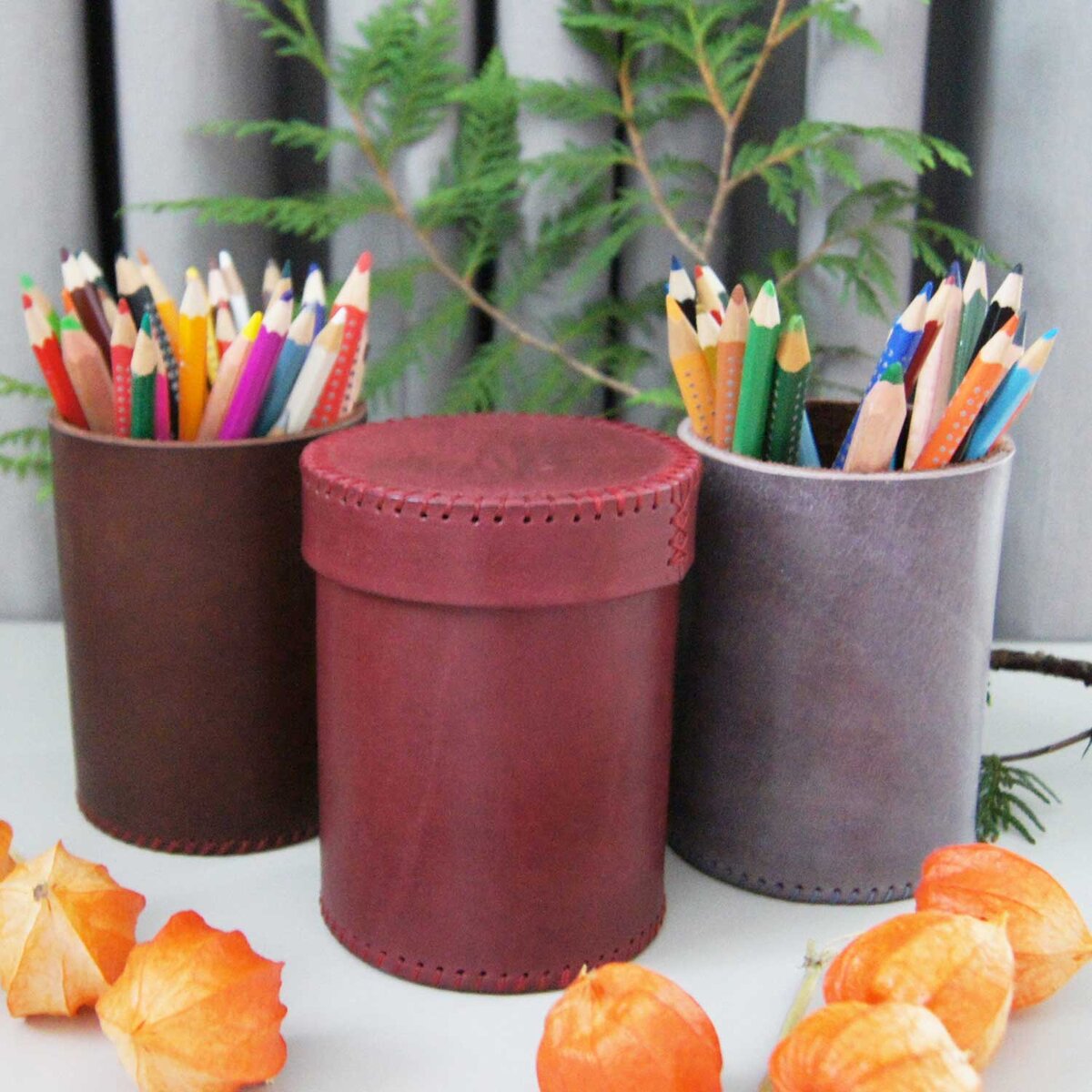 Декоративные стаканы из натуральной кожи ручной работы