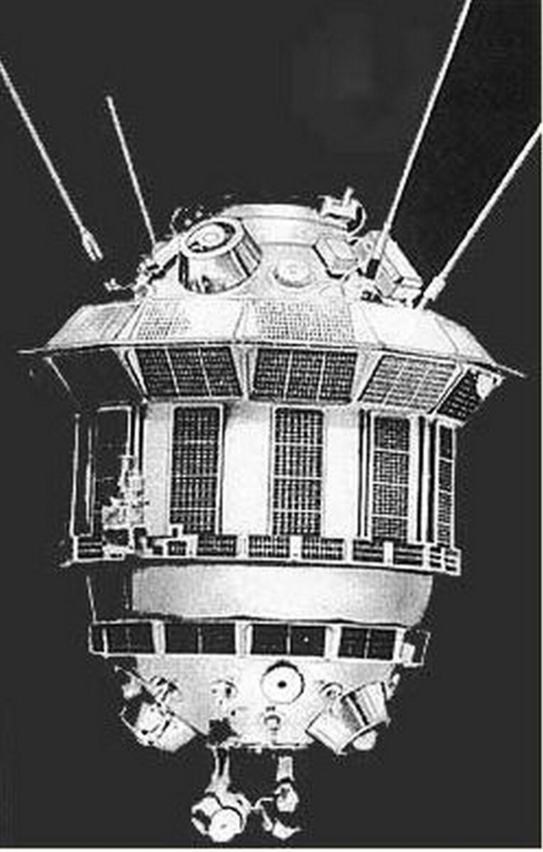Корабль луна 3. Луна-3 автоматическая межпланетная станция. Луна-2 автоматическая межпланетная станция. Советский аппарат Луна 3. Луна-4 автоматическая межпланетная станция.