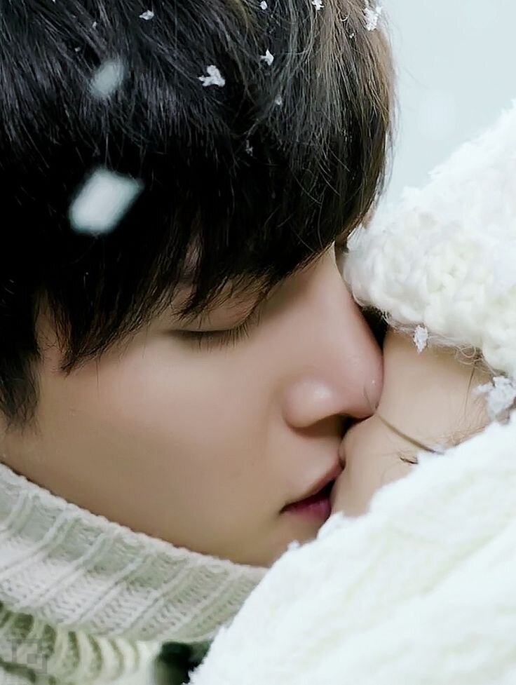 Ну что за нежнятина, а...