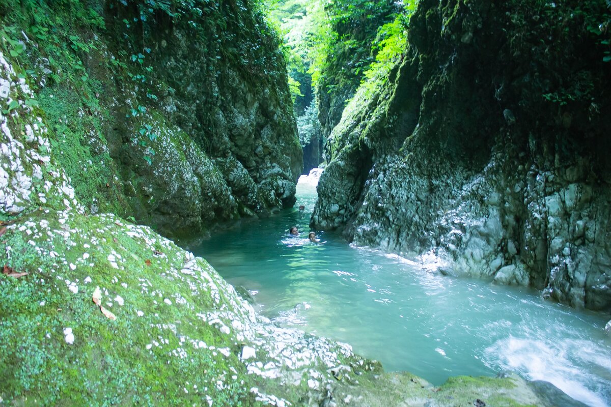 Малый водопад Абхазия новый