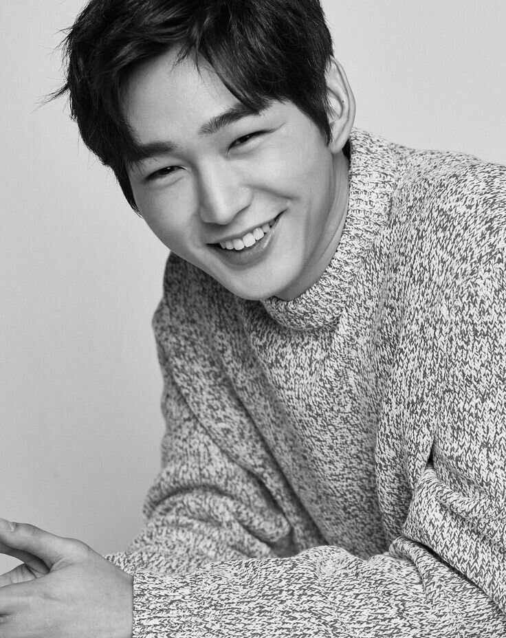 Ли вон гын (lee won geun). Ли вон гын. Ли вон-гын корейский актёр. Ким джин-гын. Ли вон-гын корейский актёр.