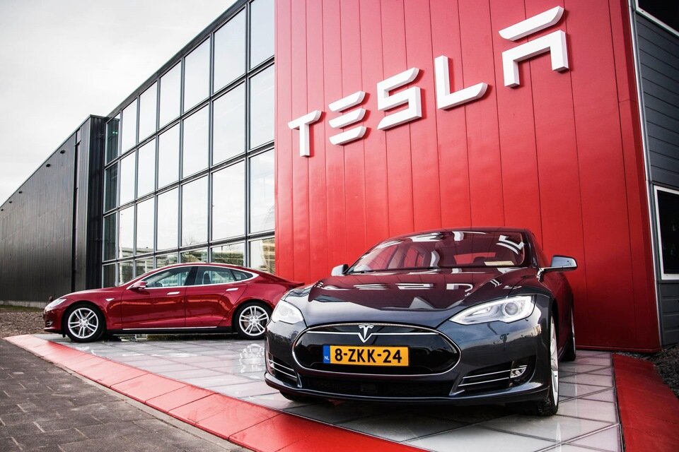 Офис Tesla. Источник фото: Яндекс Картинки
