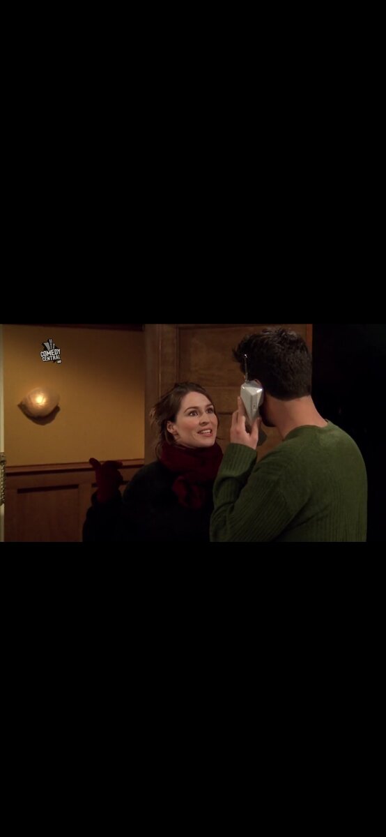 Всего за сутки Росс и Эмили стали самыми счастливыми людьми. Сериал Друзья. Скриншот