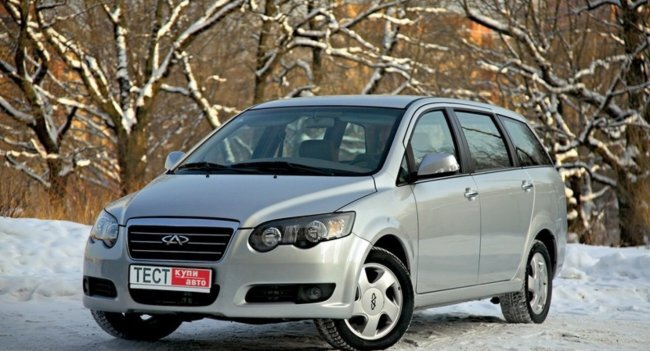 Дисплею кондиционера не откажешь в наглядности, но работает система из рук вон плохо