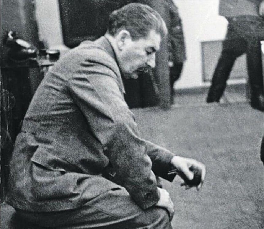 Редкое фото И. В. Сталина 22 июня 1941 г.