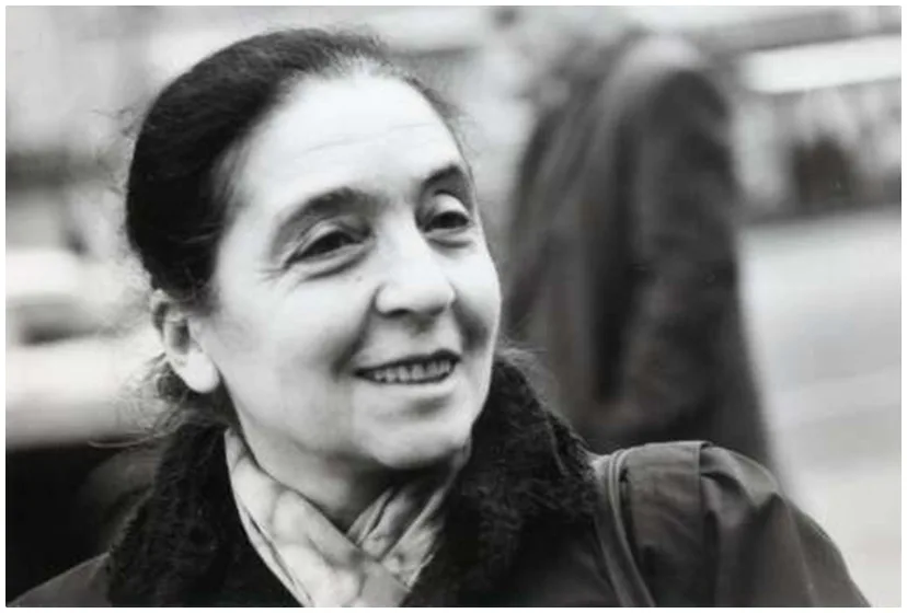 Лариса Миллер, поэтесса