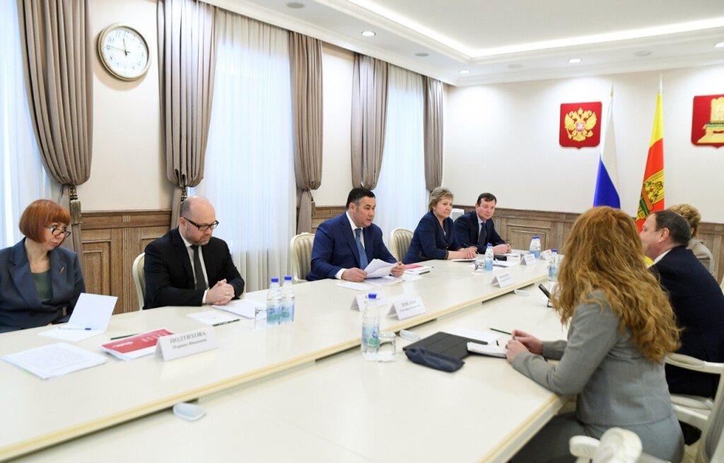 Игорь Руденя обсудил с директором Музея Победы развитие Ржевского мемориала