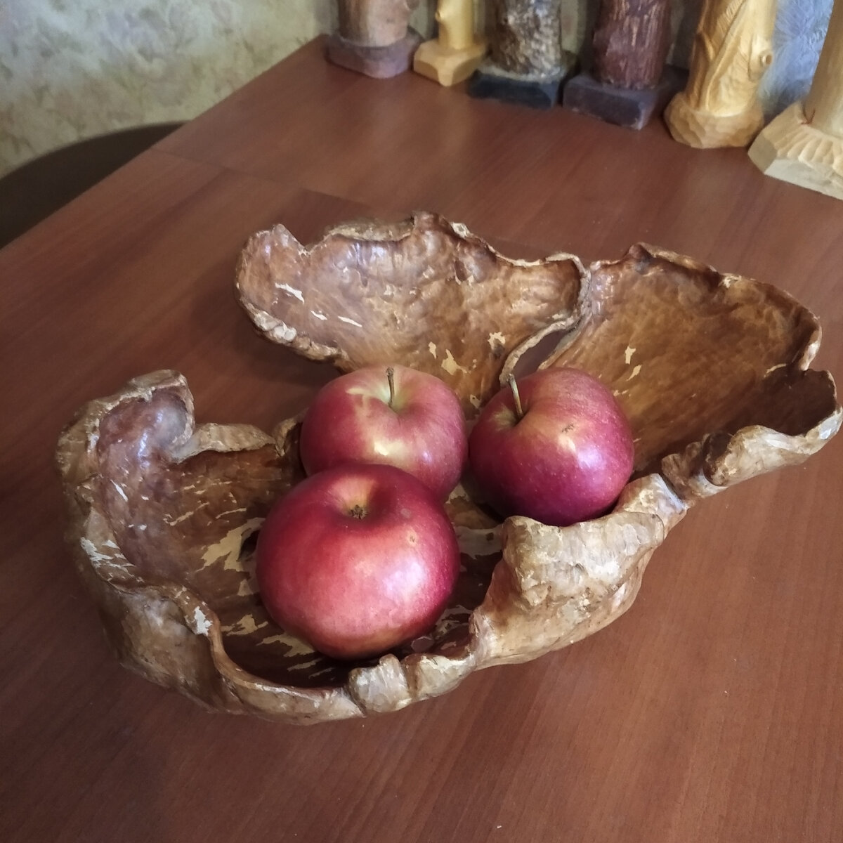 Ваза для фруктов из берёзового капа