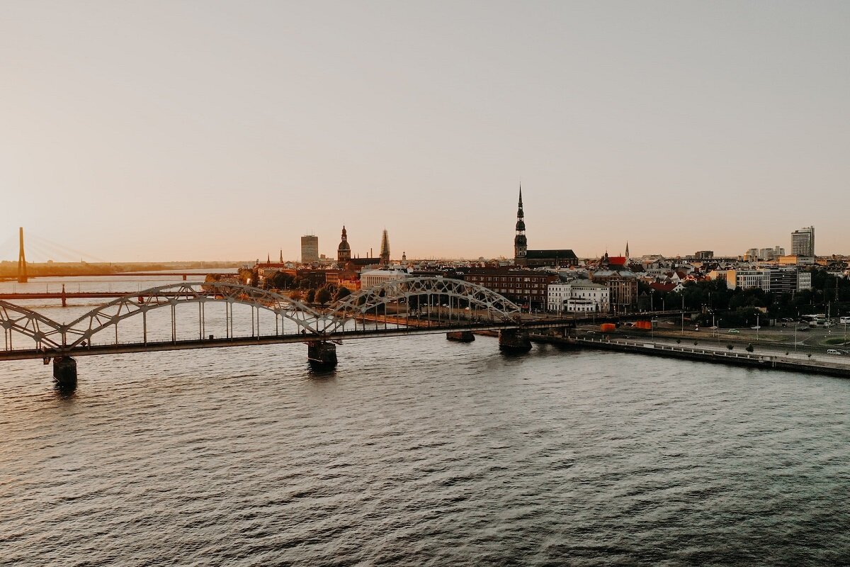 В стране развита русофобия.  Фото: Фото: unsplash.com