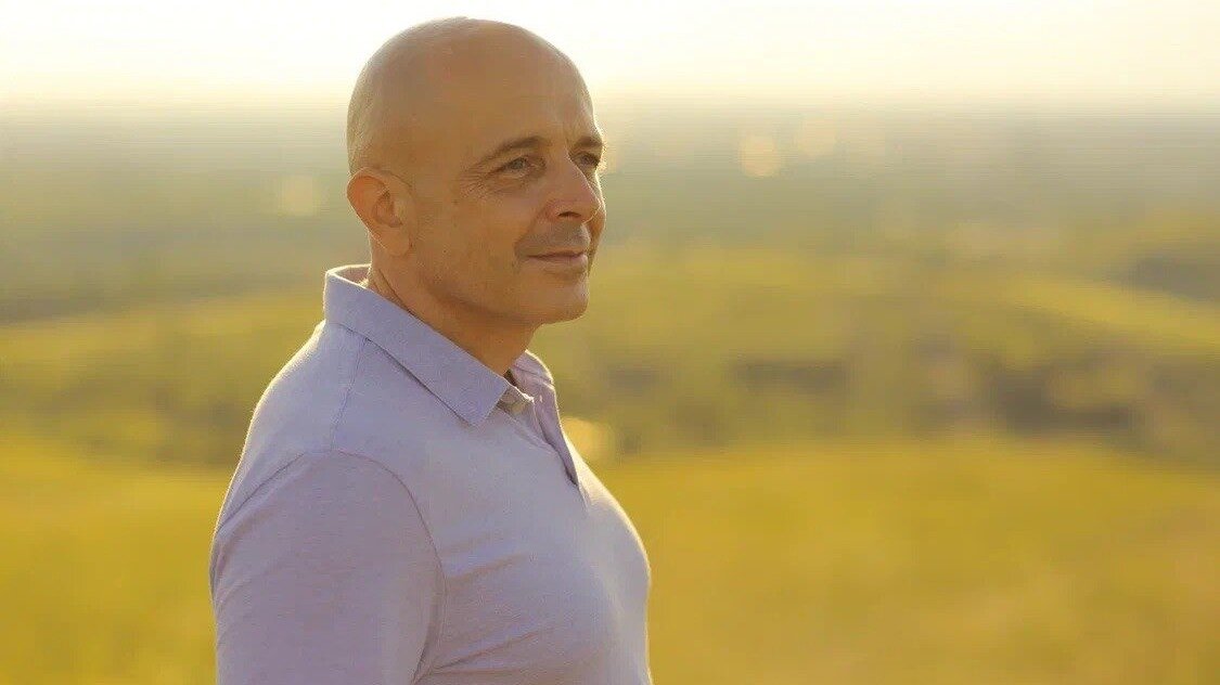     «Единая Россия» одержала уверенную победу на выборах в Верховный Совет Хакасии и городской совет Абакана. Сергей Сокол поблагодарил за это жителей республики.