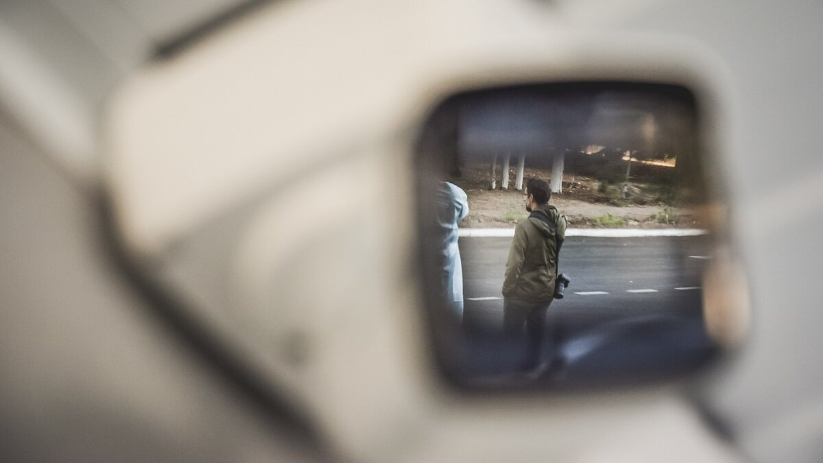     По Тюмени будут курсировать ярко зелёные автомобили с жёлтыми проблесковыми маячками и большой надписью «Фотовидеофиксация». Знакомьтесь, это мобильные камеры которые будут отслеживать нарушения на дорогах.